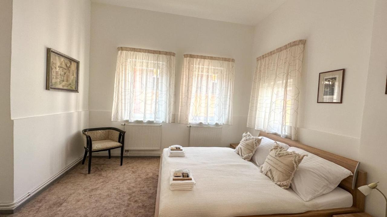 Apartment Bohemia Κάρλοβι Βάρι Εξωτερικό φωτογραφία