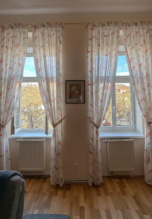 Apartment Bohemia Κάρλοβι Βάρι Εξωτερικό φωτογραφία