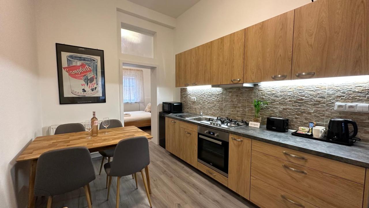 Apartment Bohemia Κάρλοβι Βάρι Εξωτερικό φωτογραφία
