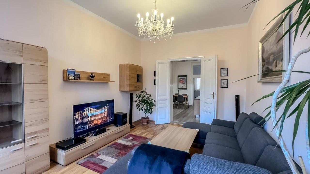 Apartment Bohemia Κάρλοβι Βάρι Εξωτερικό φωτογραφία