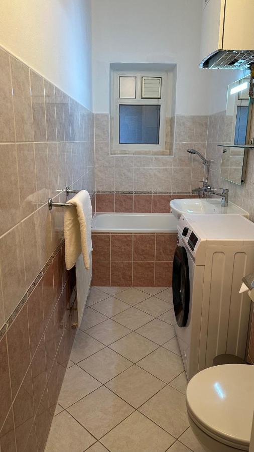 Apartment Bohemia Κάρλοβι Βάρι Εξωτερικό φωτογραφία