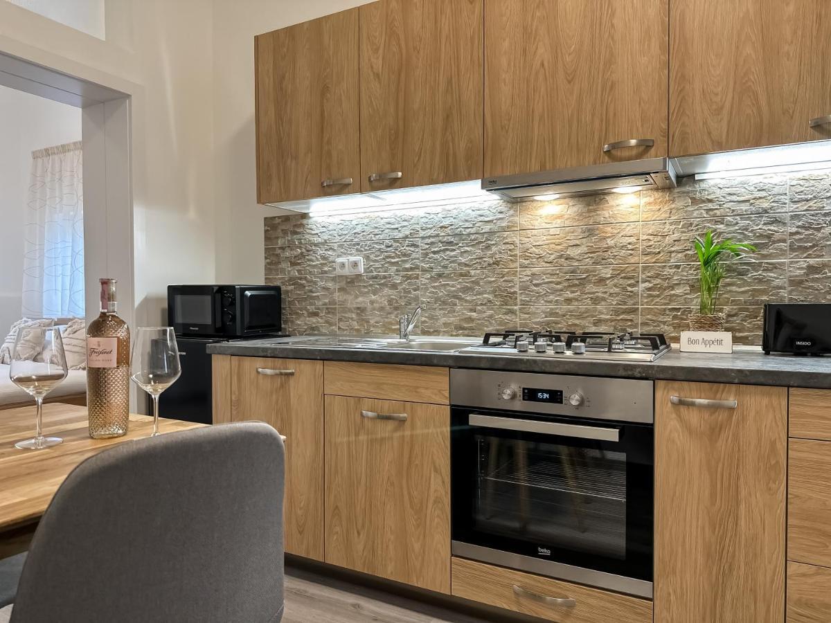 Apartment Bohemia Κάρλοβι Βάρι Εξωτερικό φωτογραφία